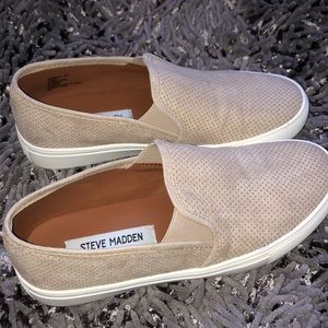 Steve Madden Slip Ons